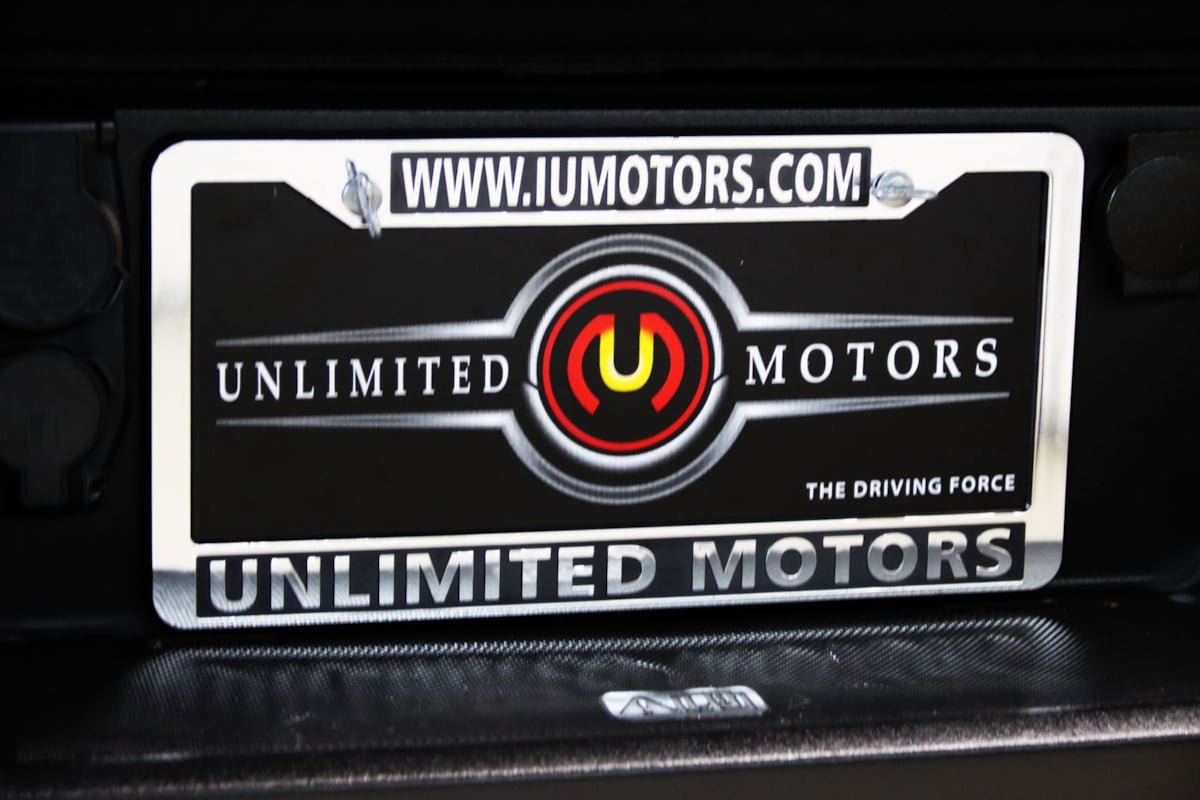 Used 2021 Ford F150 Lariat w/ Equipment Group 502A High AWD/4WD image 4