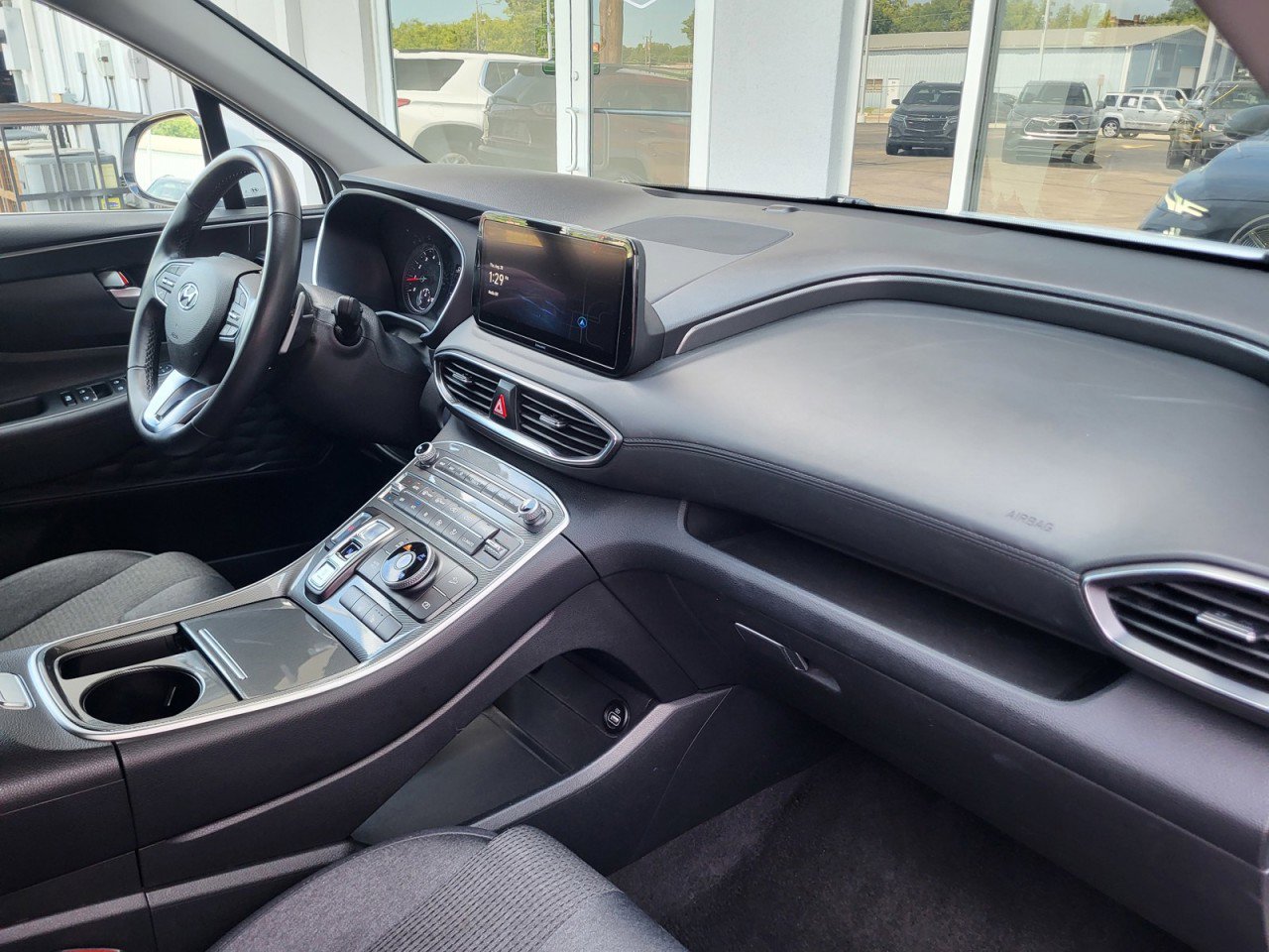 Used 2023 Hyundai Santa Fe SEL image 20