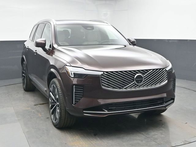 New 2026 Volvo XC90 T8 Ultra w/ Lounge Package AWD/4WD image 2