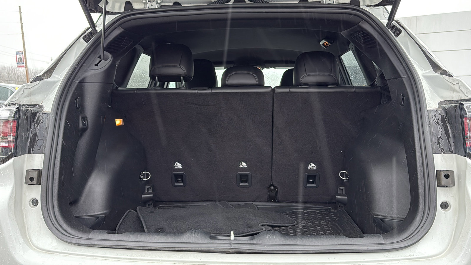 Certified 2024 Jeep Compass Limited w/ Elite Group image 28