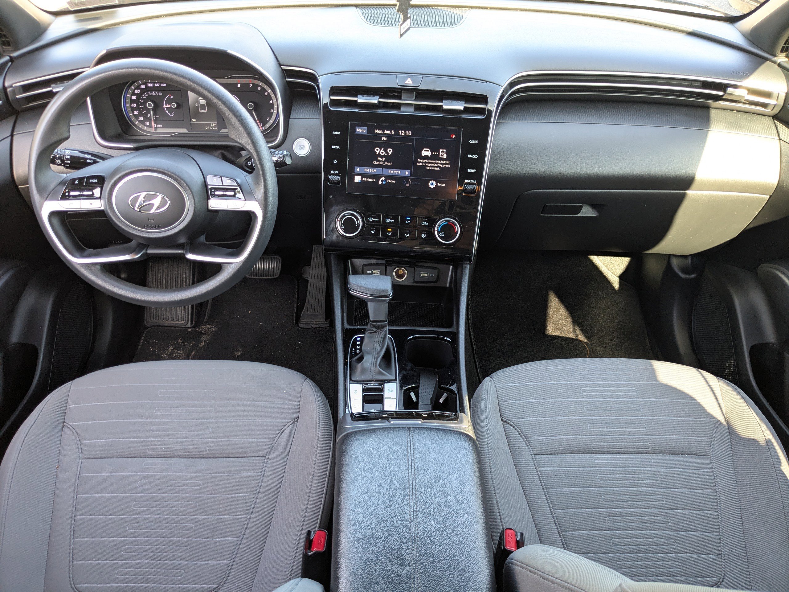 Certified 2023 Hyundai Santa Cruz SEL image 16