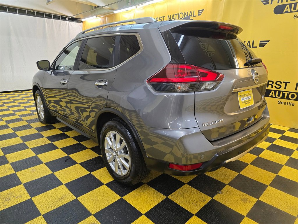 Used 2020 Nissan Rogue SV image 5
