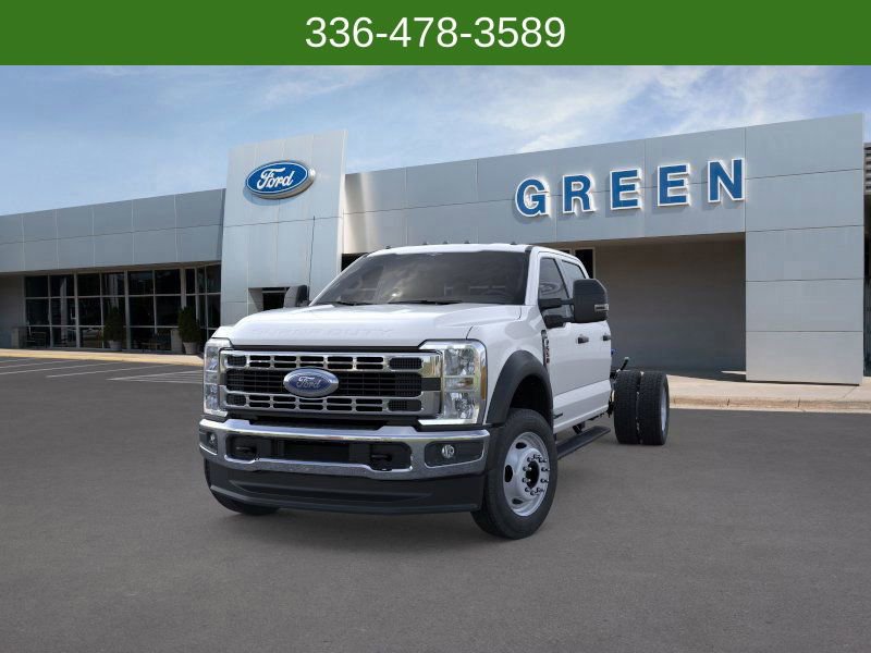 New 2026 Ford F550 4x4 Crew Cab image 3