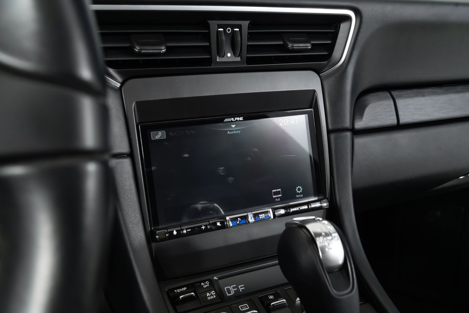 Used 2015 Porsche 911 Carrera GTS w/ Bose Audio Package image 40