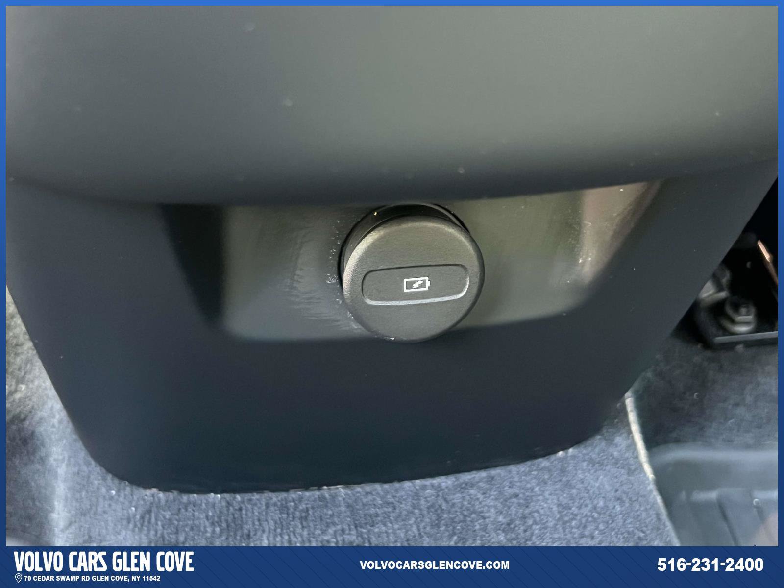 Used 2026 Volvo XC90 B6 Plus w/ Protection Package Premier AWD/4WD image 12