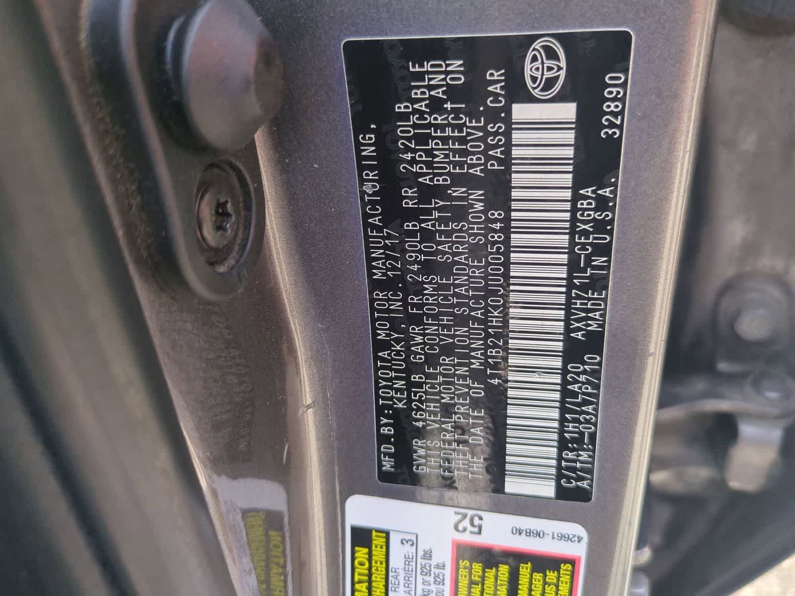 Used 2018 Toyota Camry XLE w/ Audio Package FWD image 35