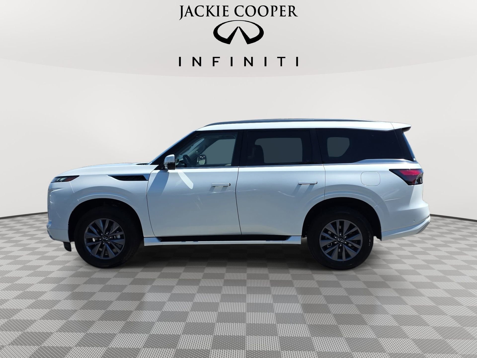 New 2026 INFINITI QX80 Pure RWD image 8