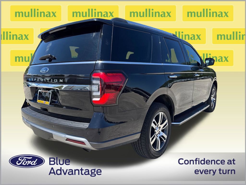 Used 2023 Ford Expedition Limited RWD image 4