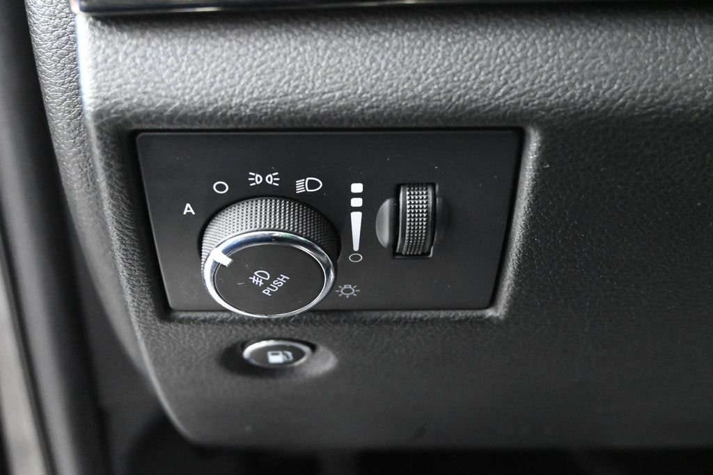 Used 2018 Jeep Grand Cherokee High Altitude AWD/4WD image 23