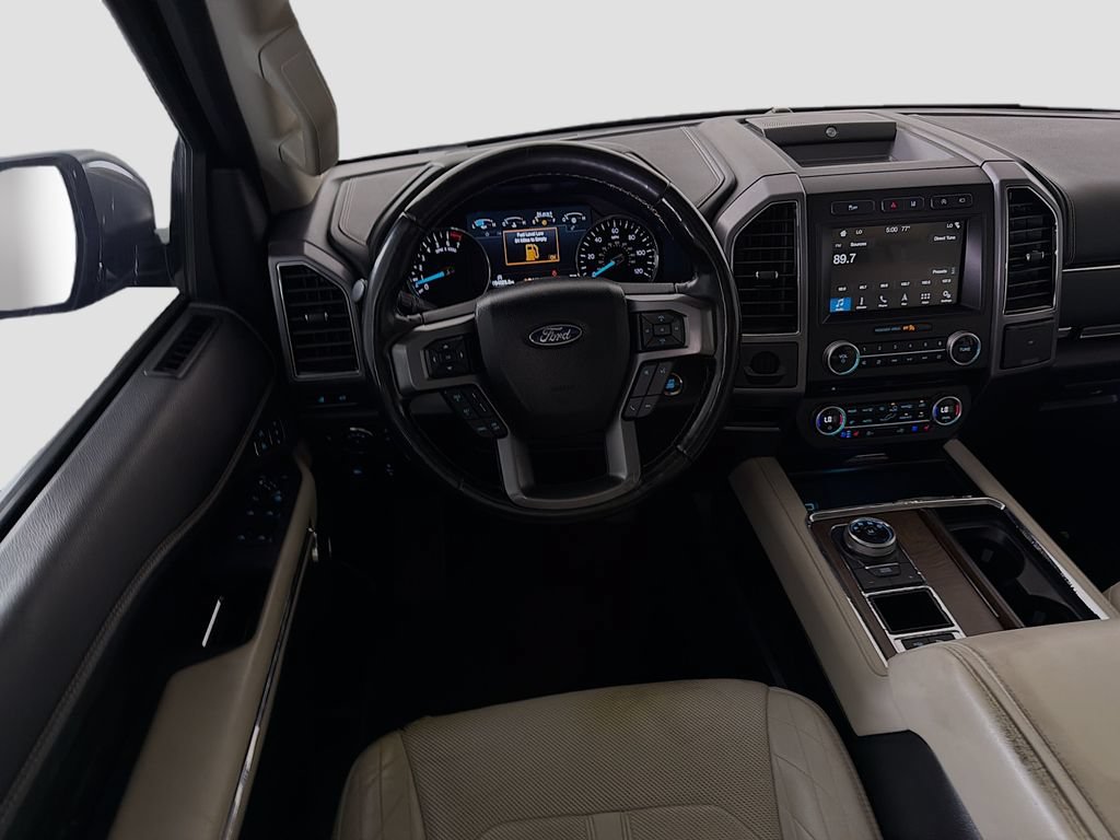 Used 2018 Ford Expedition Platinum RWD image 26