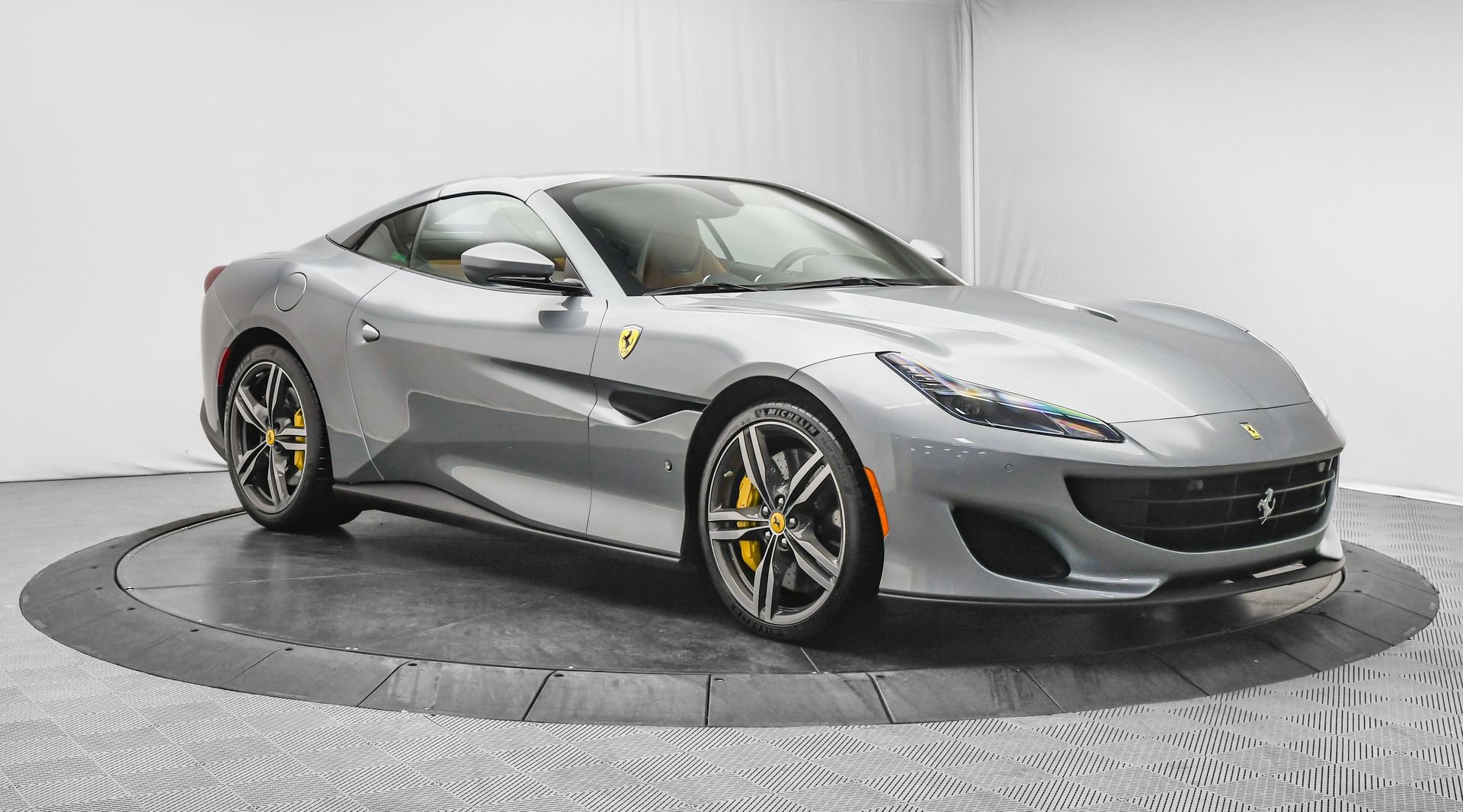 Used 2019 Ferrari Portofino image 60