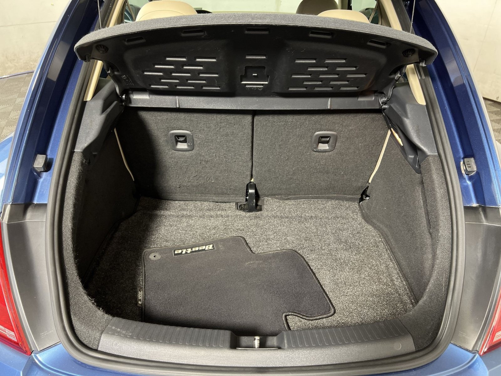 Used 2016 Volkswagen Beetle 1.8T SEL FWD image 26
