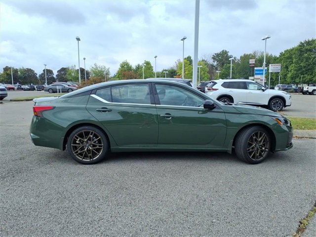 New 2025 Nissan Altima 2.5 SR video 2