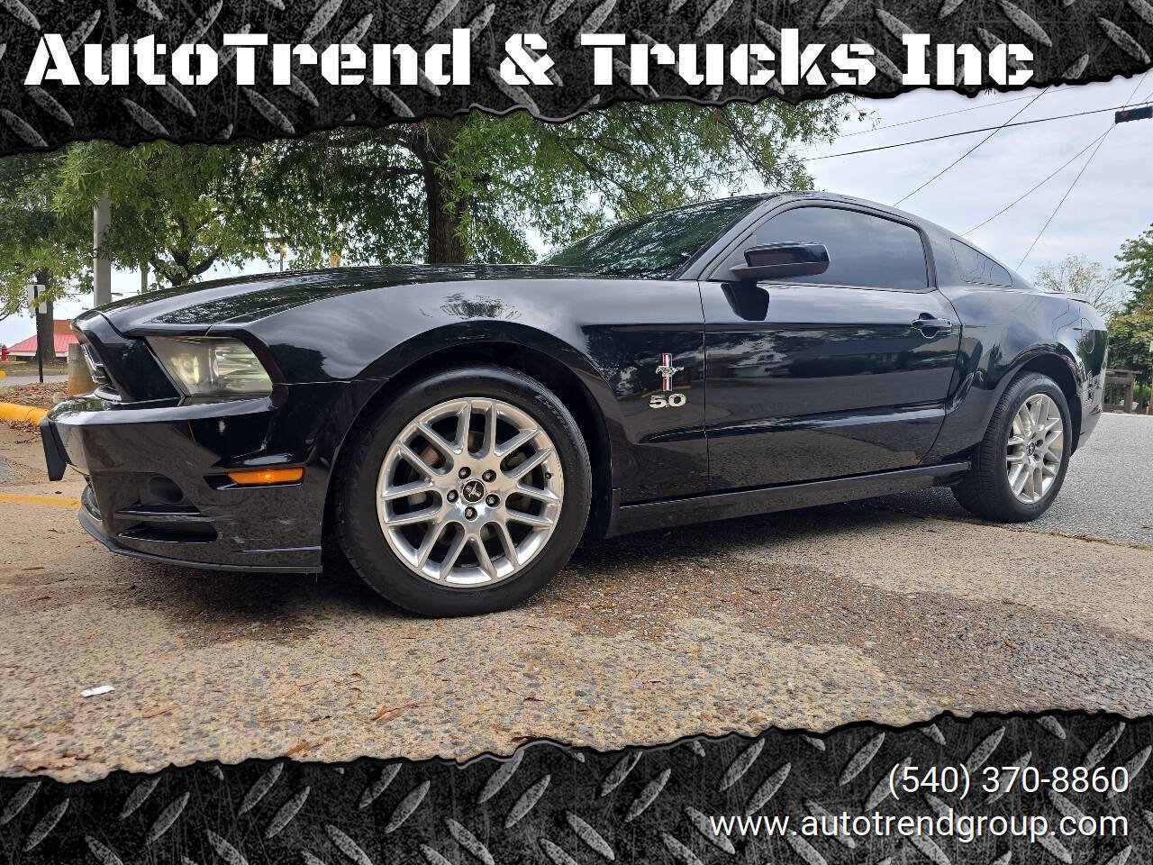 Used 2013 Ford Mustang Premium