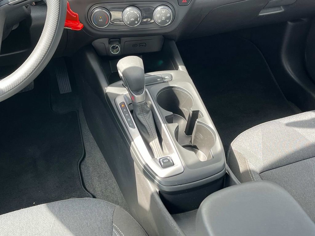 Used 2025 Chevrolet Trax LS image 13