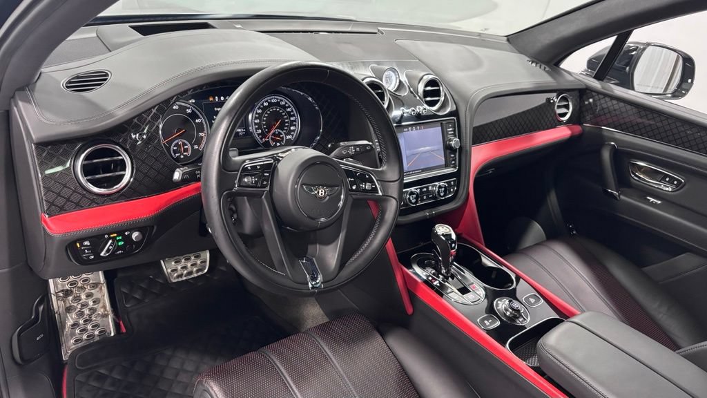 Used 2020 Bentley Bentayga AWD/4WD image 11