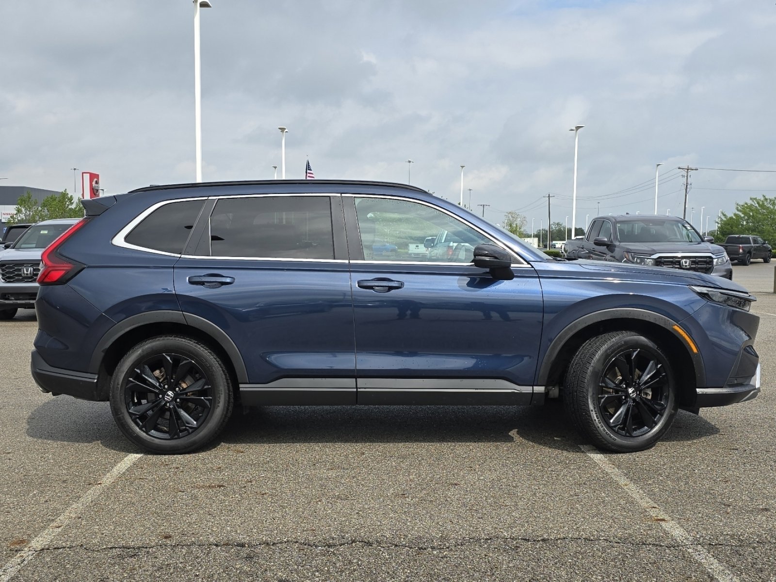 Used 2023 Honda CR-V Sport Touring image 19