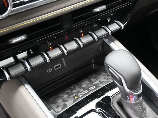 New 2026 Chevrolet Colorado ZR2 w/ Technology Package image 35