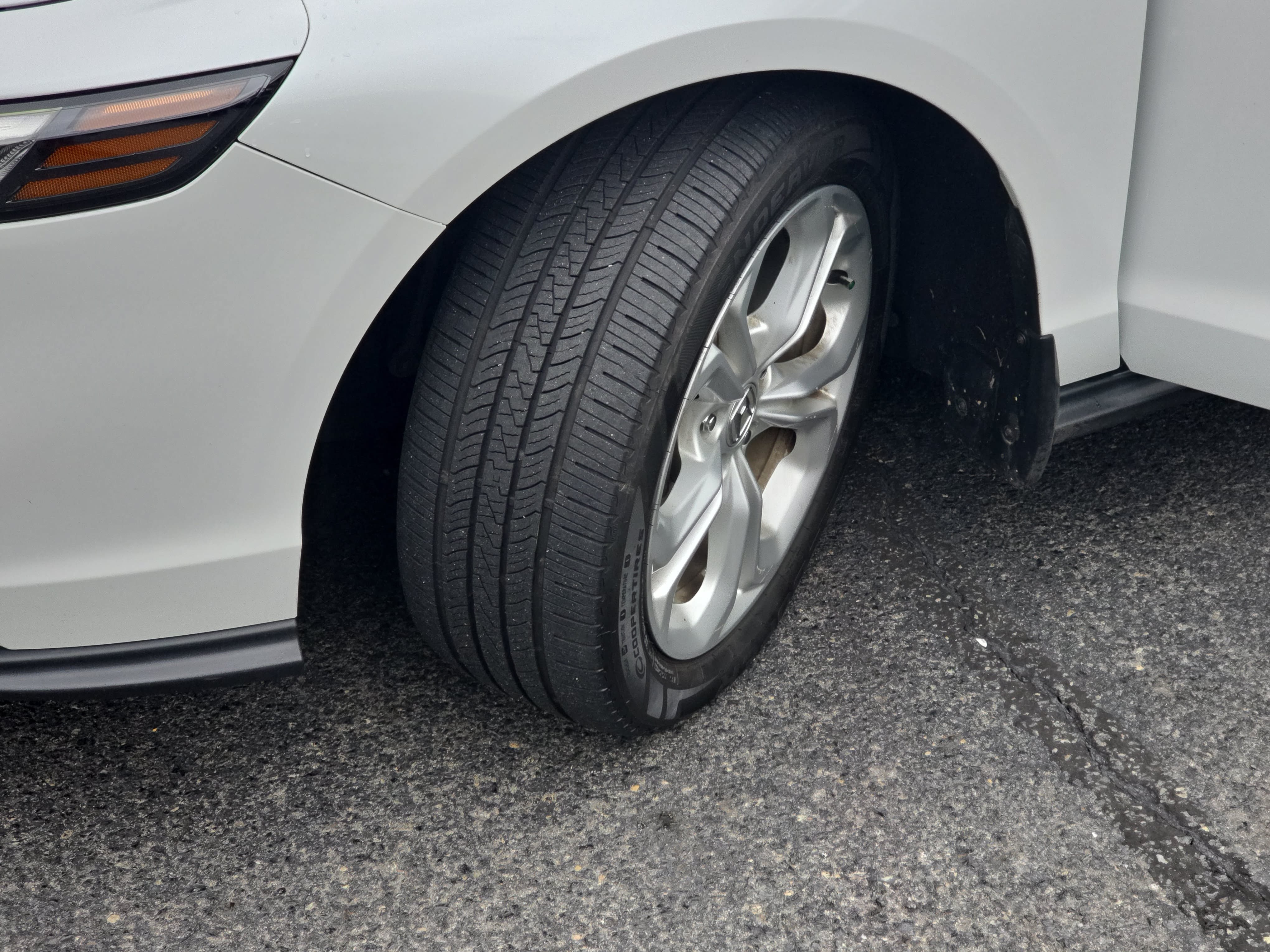 Used 2023 Honda Accord LX image 30