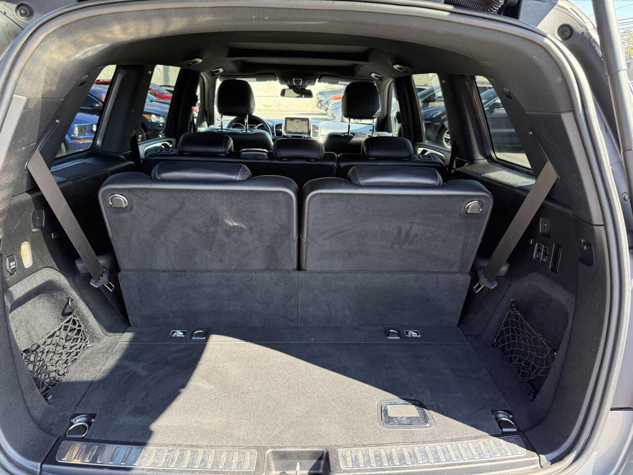 Used 2017 Mercedes-Benz GLS 450 4MATIC image 10