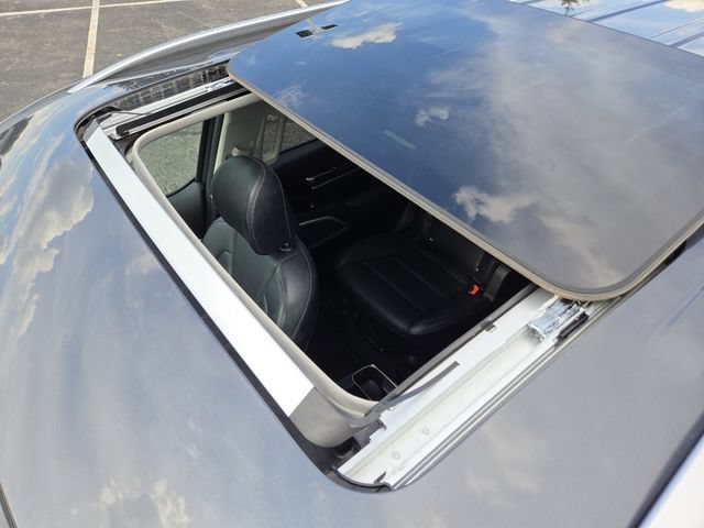 Used 2022 Kia Telluride S AWD/4WD image 3