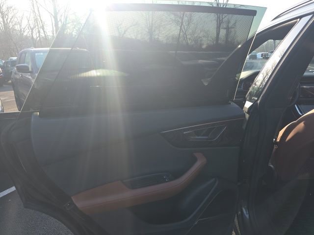 Used 2022 Audi Q8 Prestige image 13