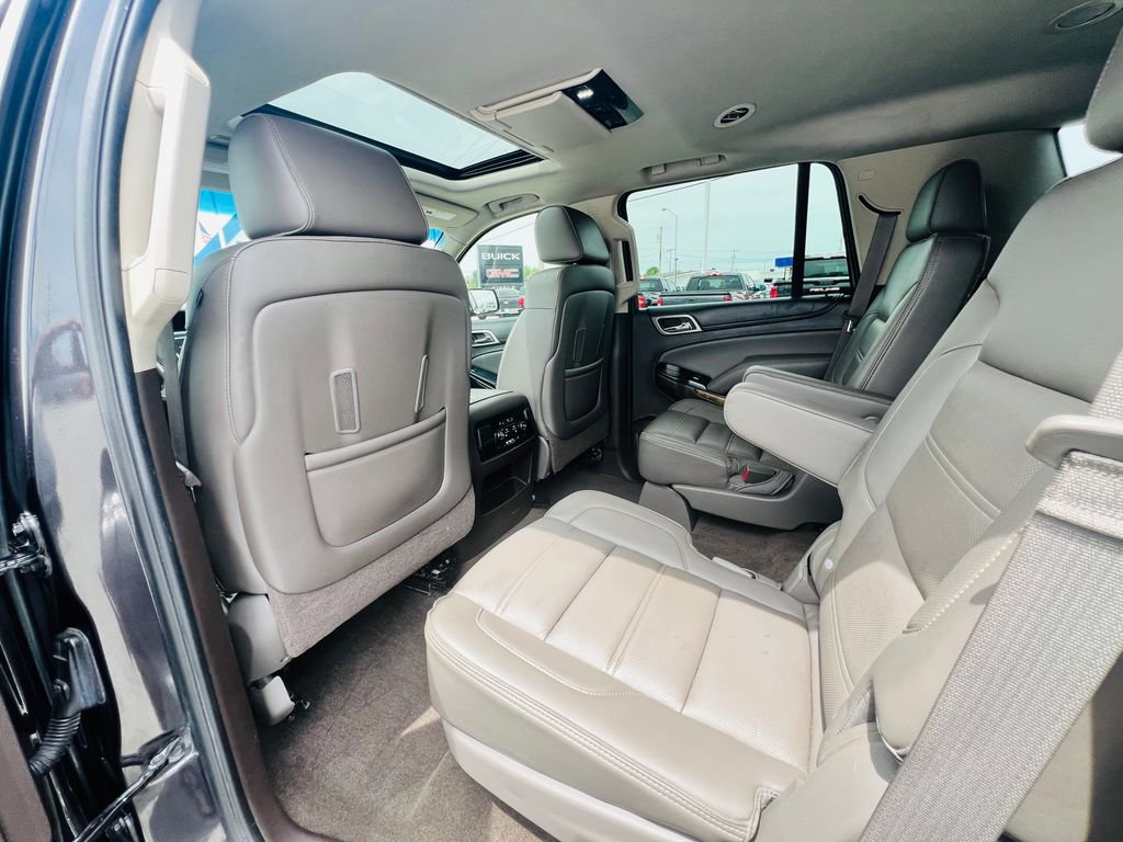 Used 2016 GMC Yukon Denali w/ Open Road Package AWD/4WD image 31