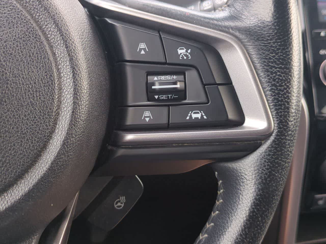 Used 2019 Subaru Ascent Limited AWD/4WD image 25