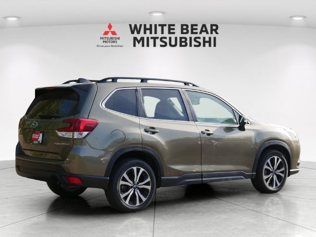 Used 2024 Subaru Forester Limited AWD/4WD image 5