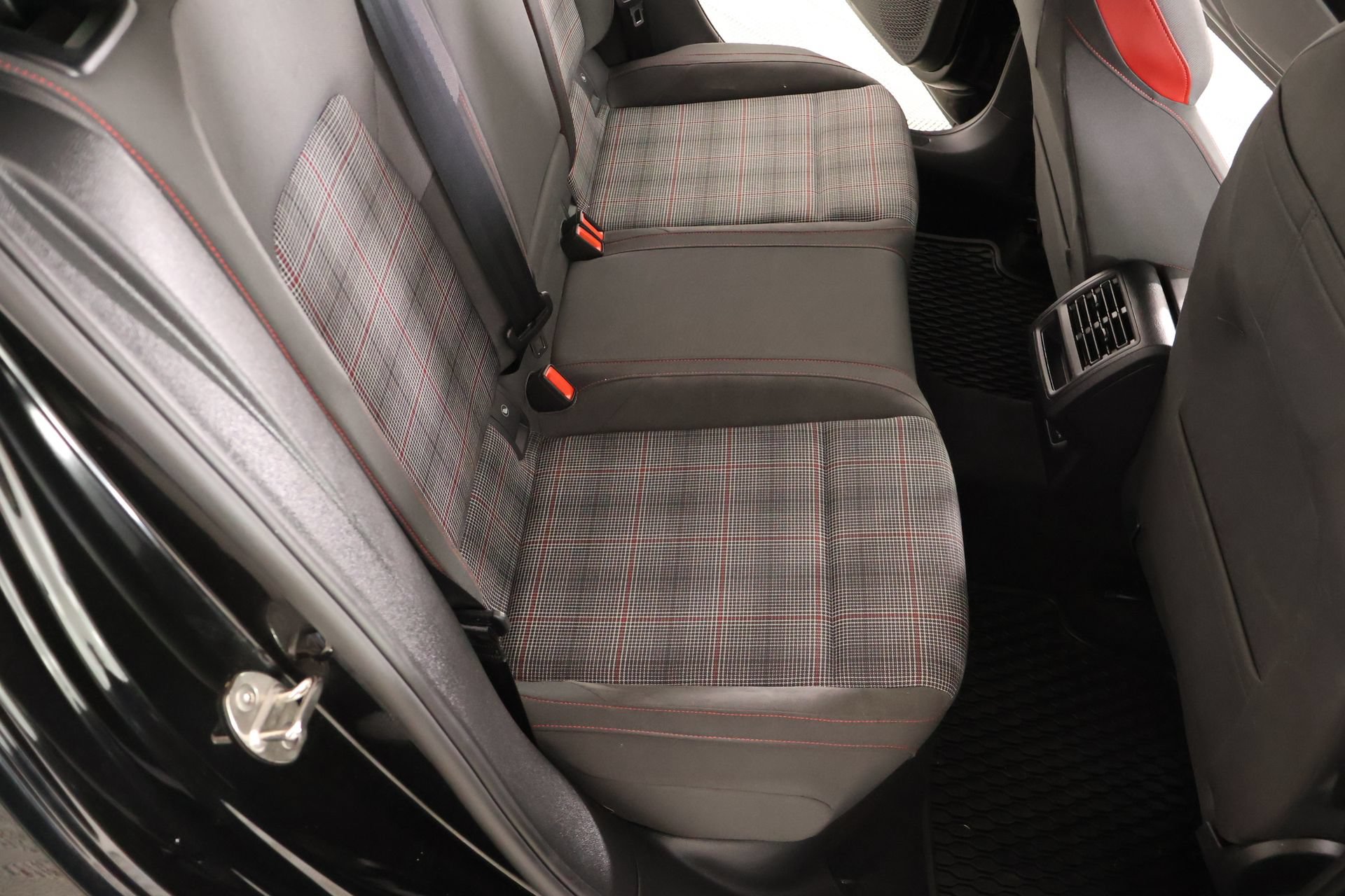 Used 2024 Volkswagen GTI SE FWD image 14