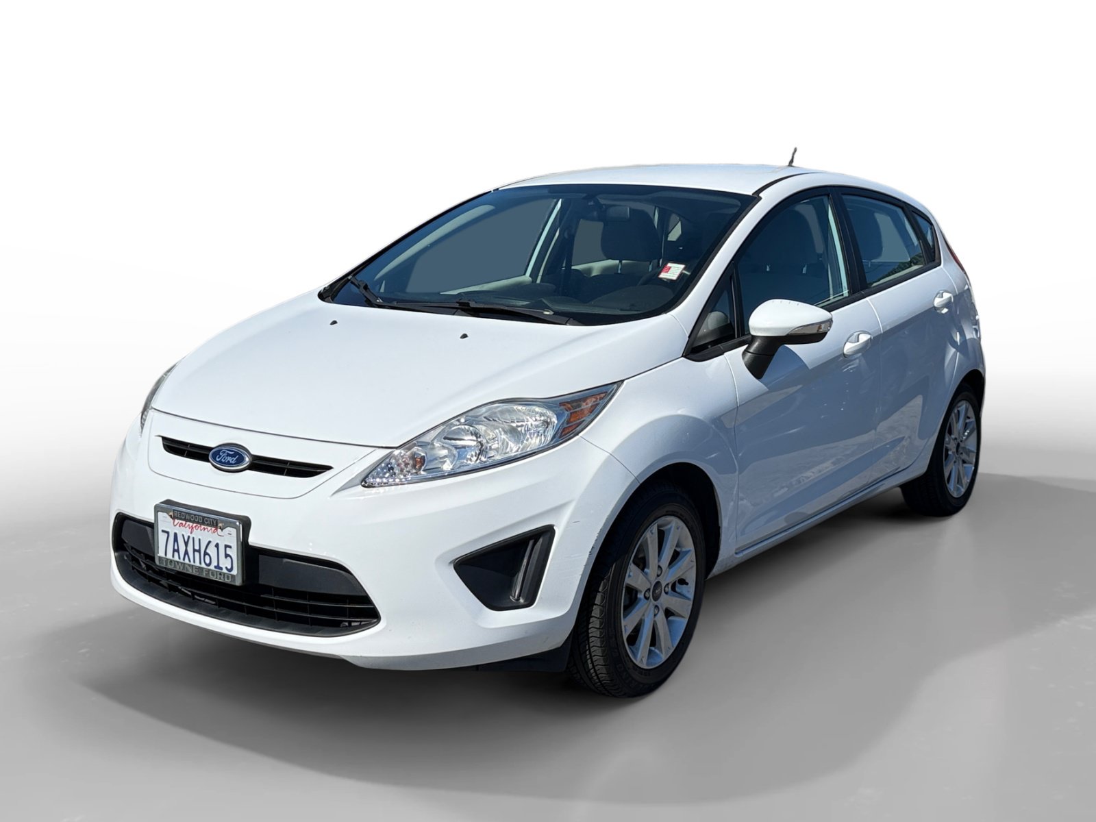 Used 2013 Ford Fiesta SE FWD image 1