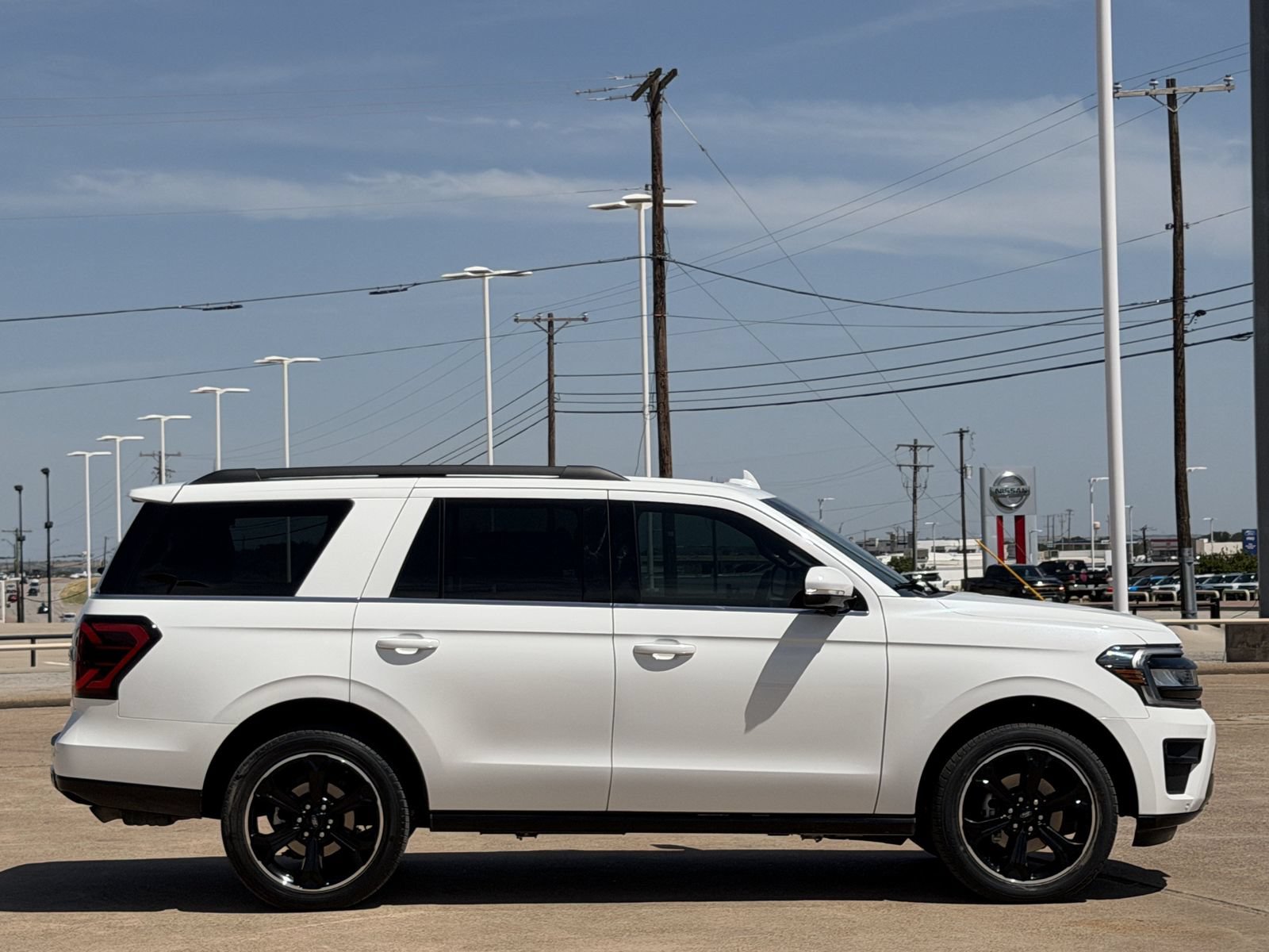 Used 2023 Ford Expedition Limited AWD/4WD video 3