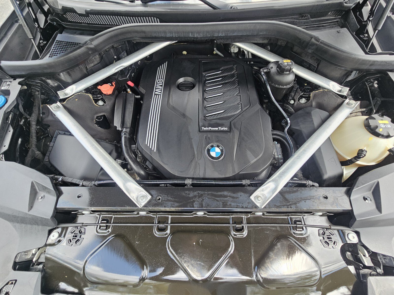 Used 2020 BMW X7 xDrive40i w/ Luxury Seating Package AWD/4WD image 29