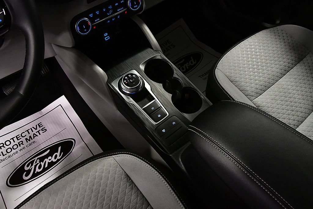 Used 2023 Ford Escape Active AWD/4WD image 24