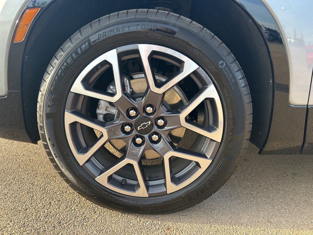 Used 2025 Chevrolet Blazer RS image 9