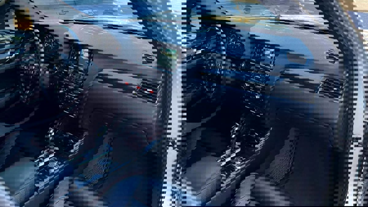 Used 2018 BMW X4 M40i image 45