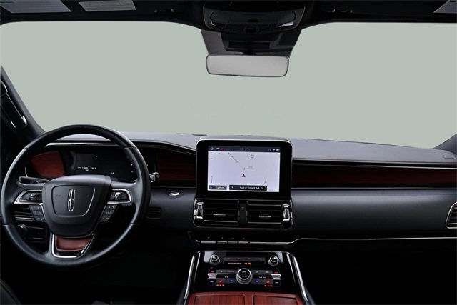 Used 2021 Lincoln Navigator Reserve image 14