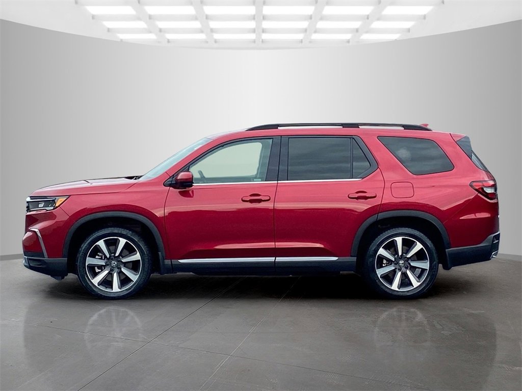 Used 2023 Honda Pilot Elite image 2
