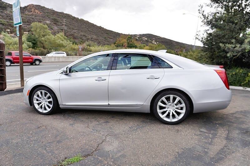 Used 2017 Cadillac XTS Luxury image 7