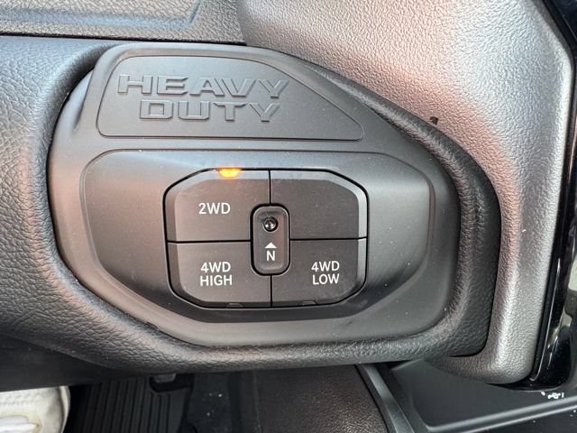 New 2026 RAM 2500 Big Horn AWD/4WD image 33