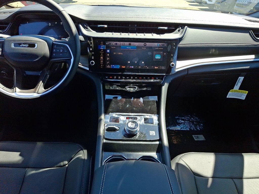 New 2026 Jeep Grand Cherokee L Limited AWD/4WD image 11