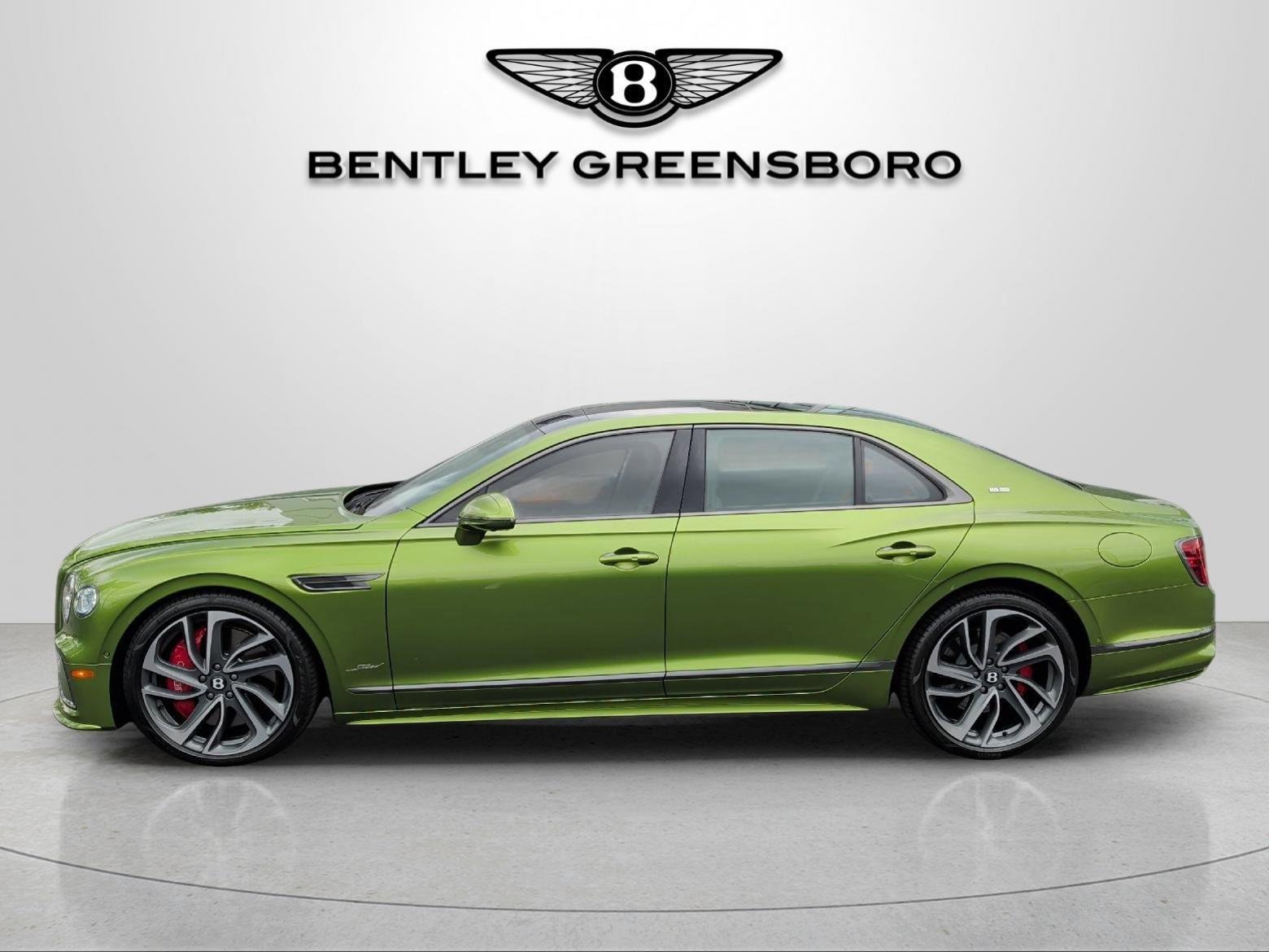 New 2025 Bentley Flying Spur Plug-In Hybrid AWD/4WD image 5