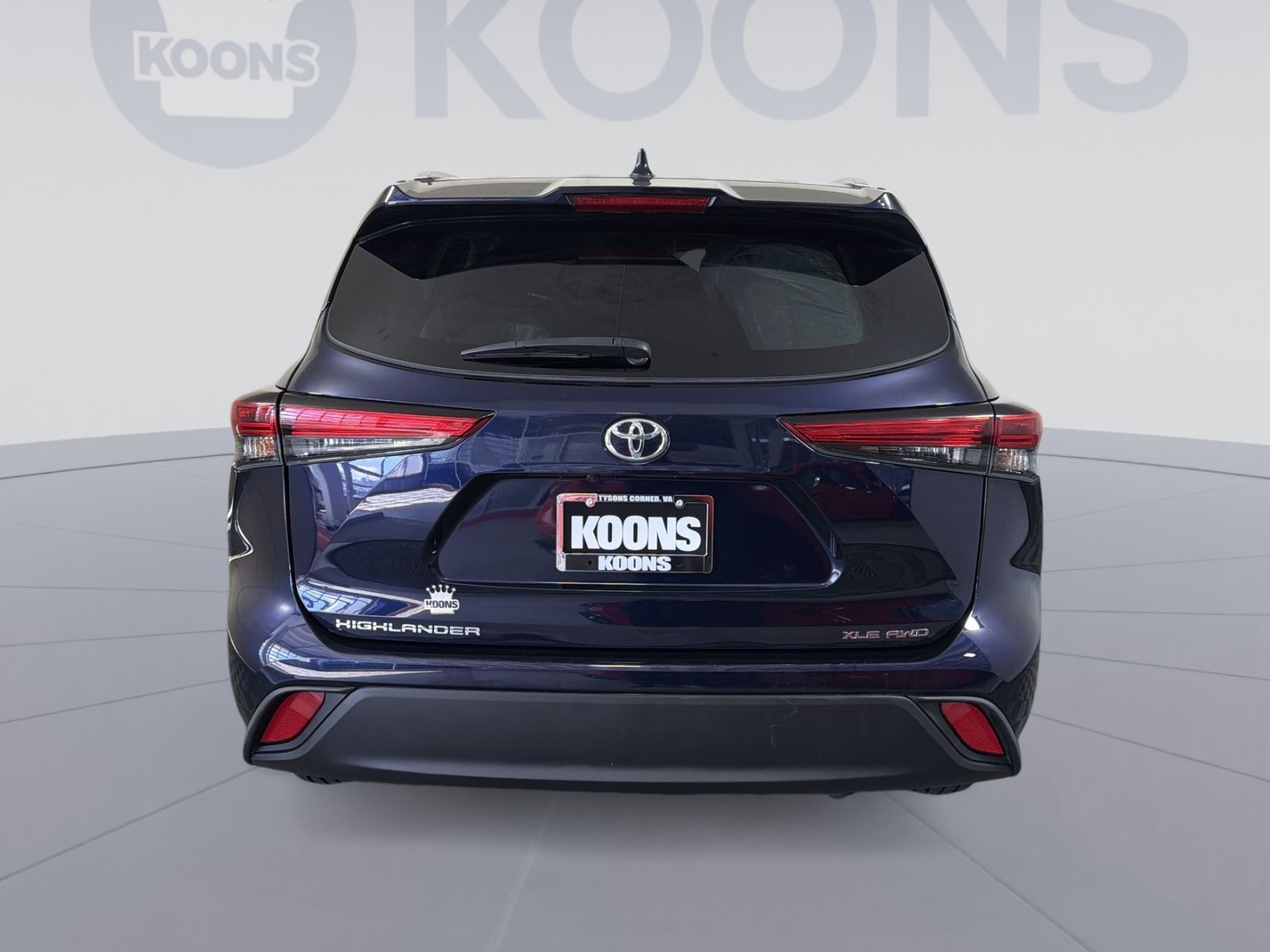 Used 2022 Toyota Highlander XLE image 5