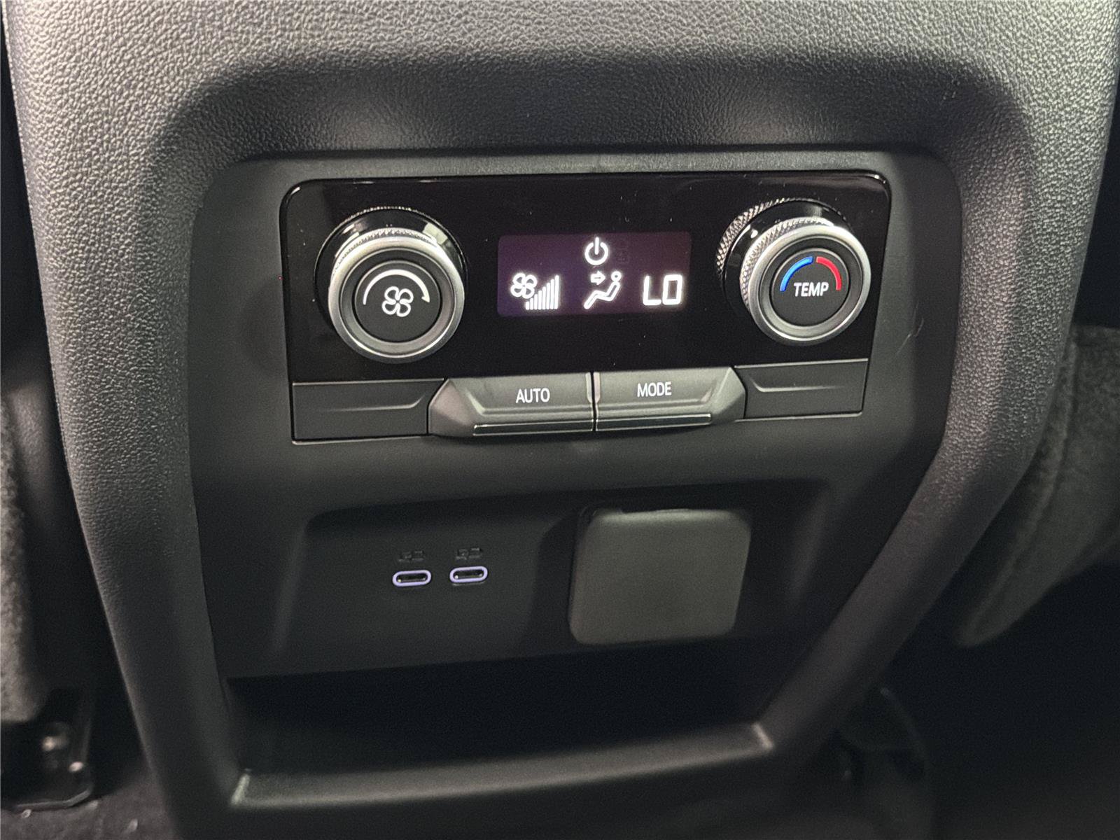 New 2026 Buick Enclave Sport Touring w/ Power Package FWD image 23
