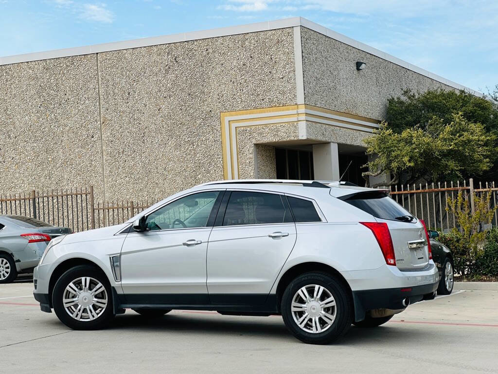 Used 2014 Cadillac SRX Luxury w/ Driver Awareness Package image 5