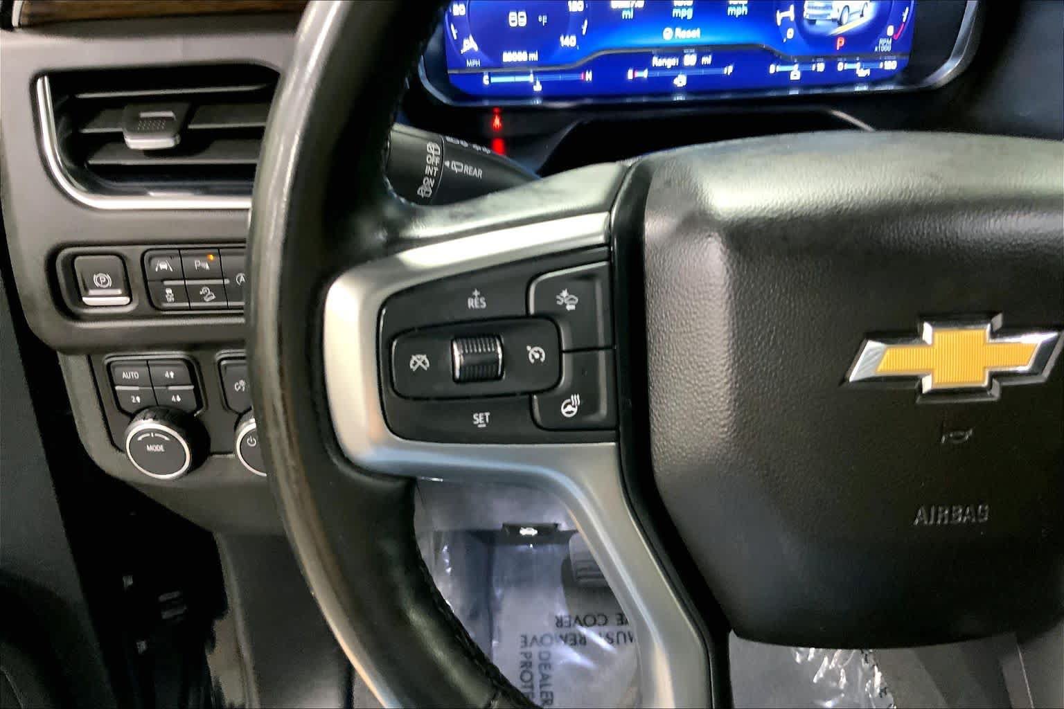 Used 2023 Chevrolet Suburban Premier w/ Max Trailering Package AWD/4WD image 24