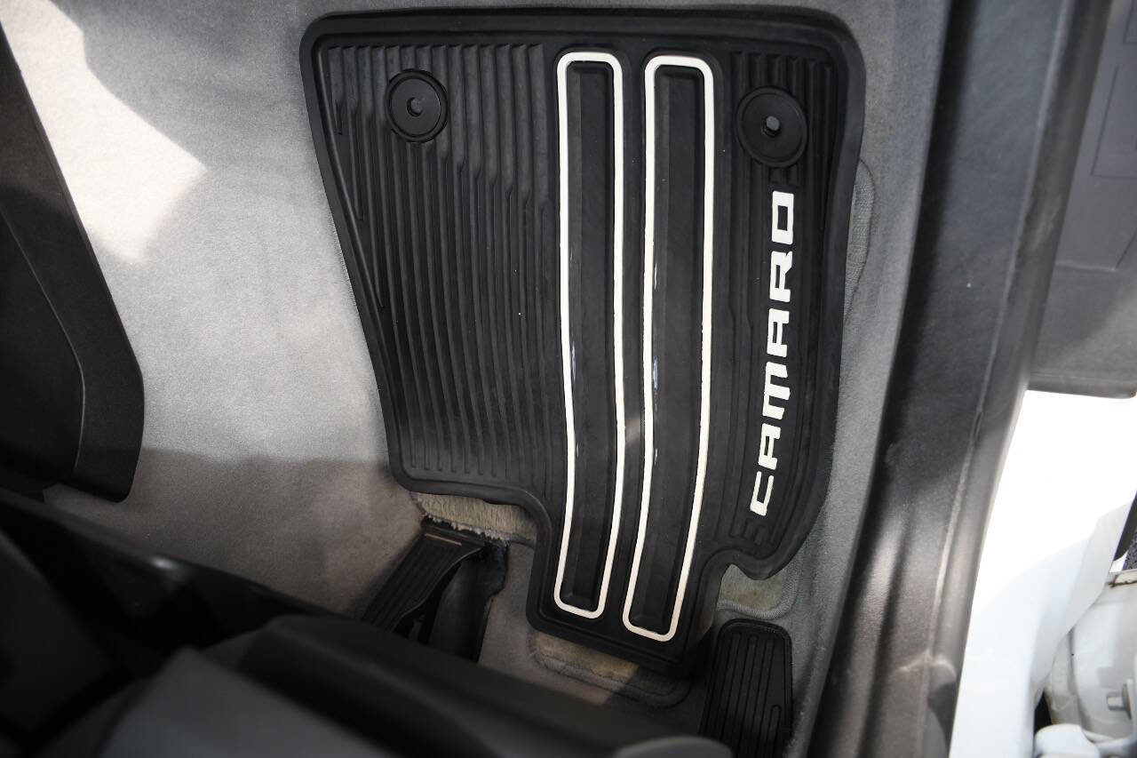 Used 2016 Chevrolet Camaro LT w/ RS Package image 23