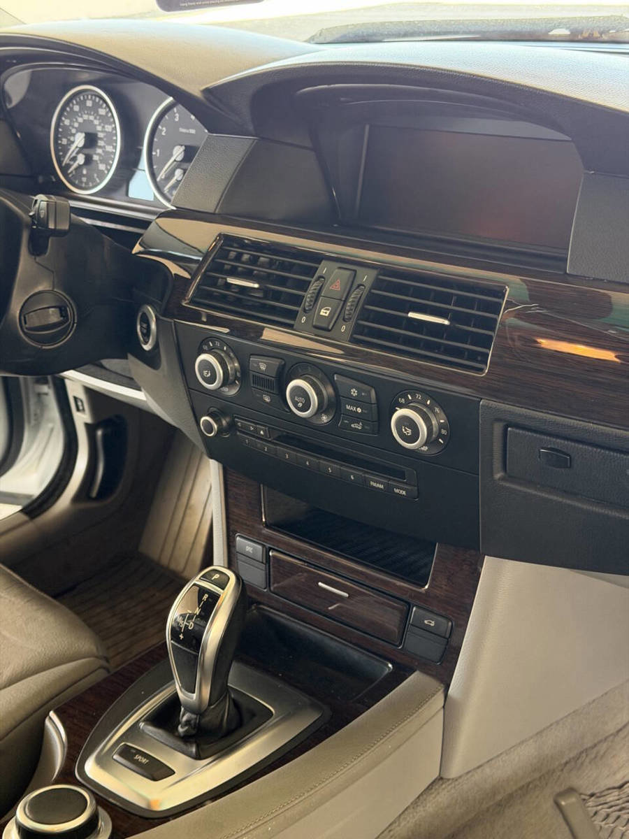 Used 2008 BMW 535i Sedan image 31