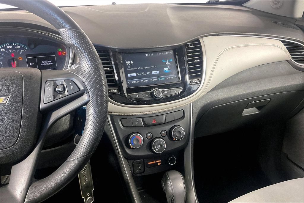 Used 2017 Chevrolet Trax LS AWD/4WD image 8