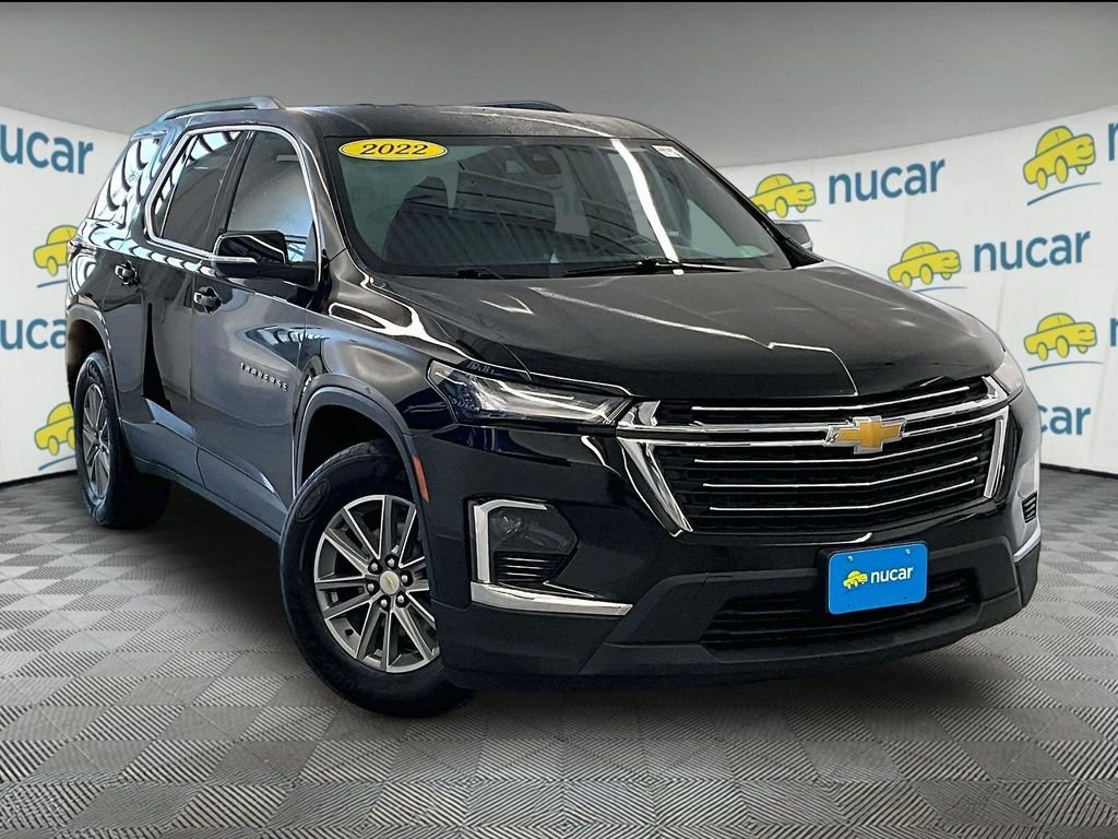 Used 2022 Chevrolet Traverse LT
